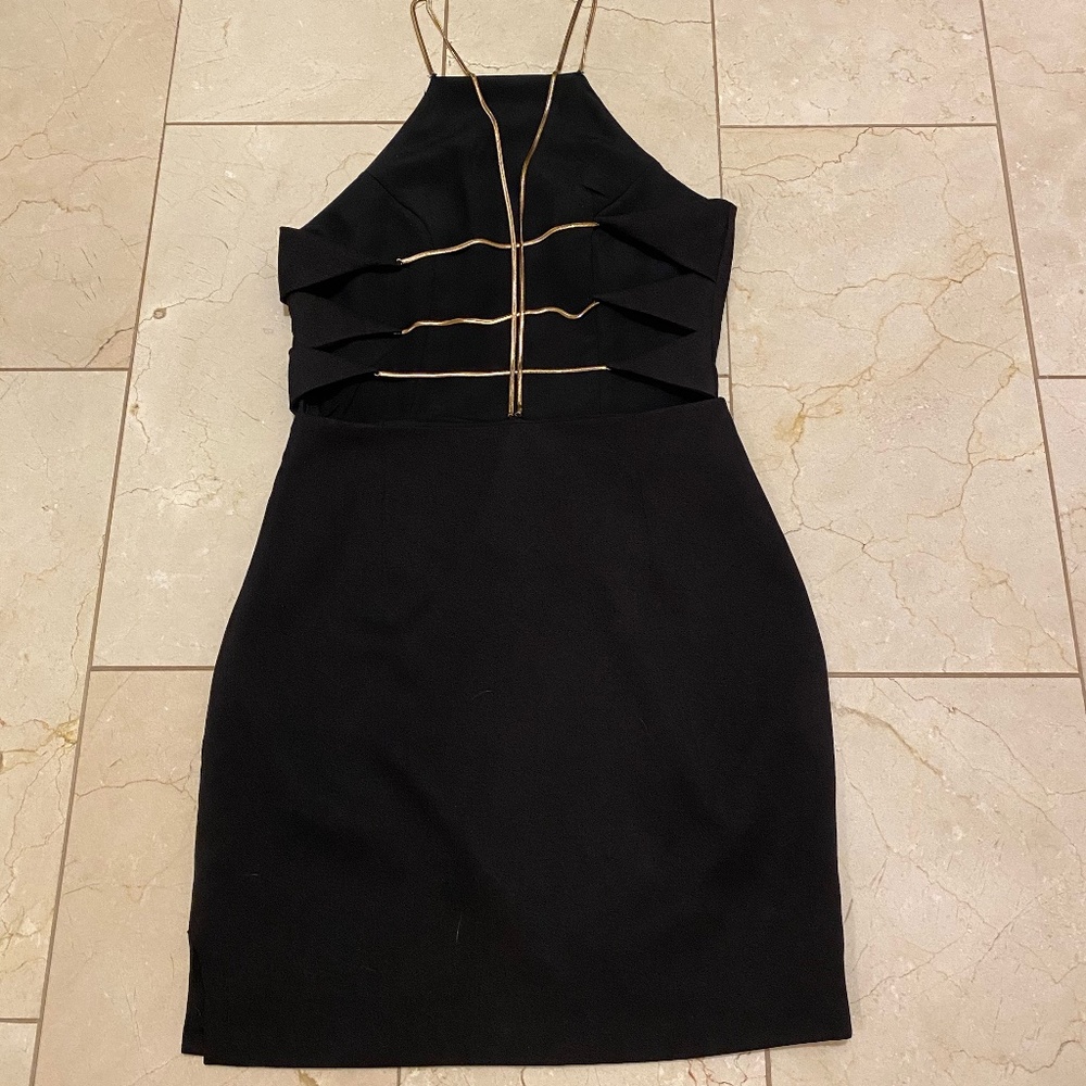 Dress - Picture 2 of 3